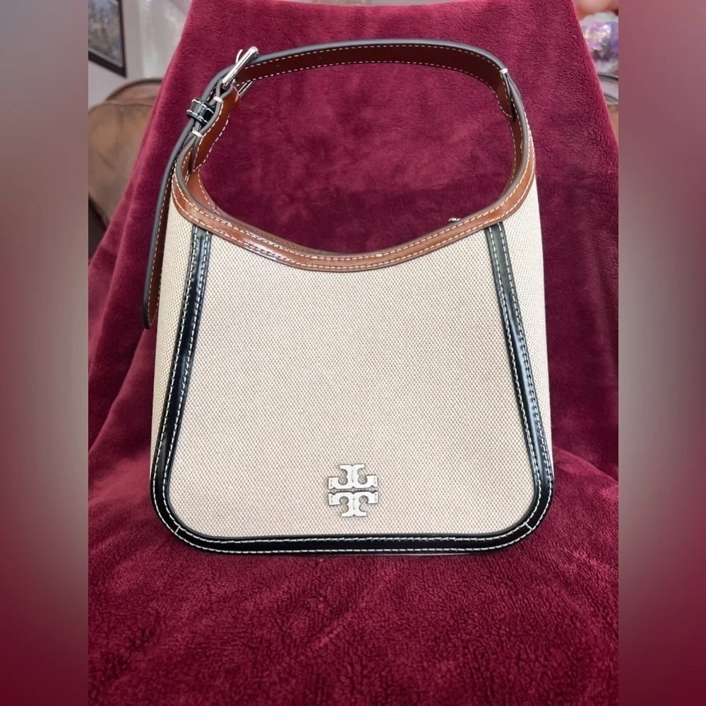 TORY BURCH• THEA CANVAS SMALL BUCKET BAG
